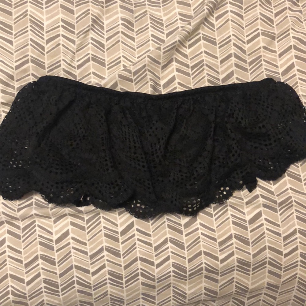Victoria’s Secret bandeau bra